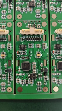 交期很及時(shí)，下單后就不用怎么操心，很方便