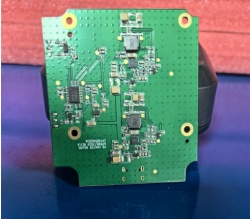 交期很給力，他們公司我去過，設(shè)備和人員配置非常的齊全